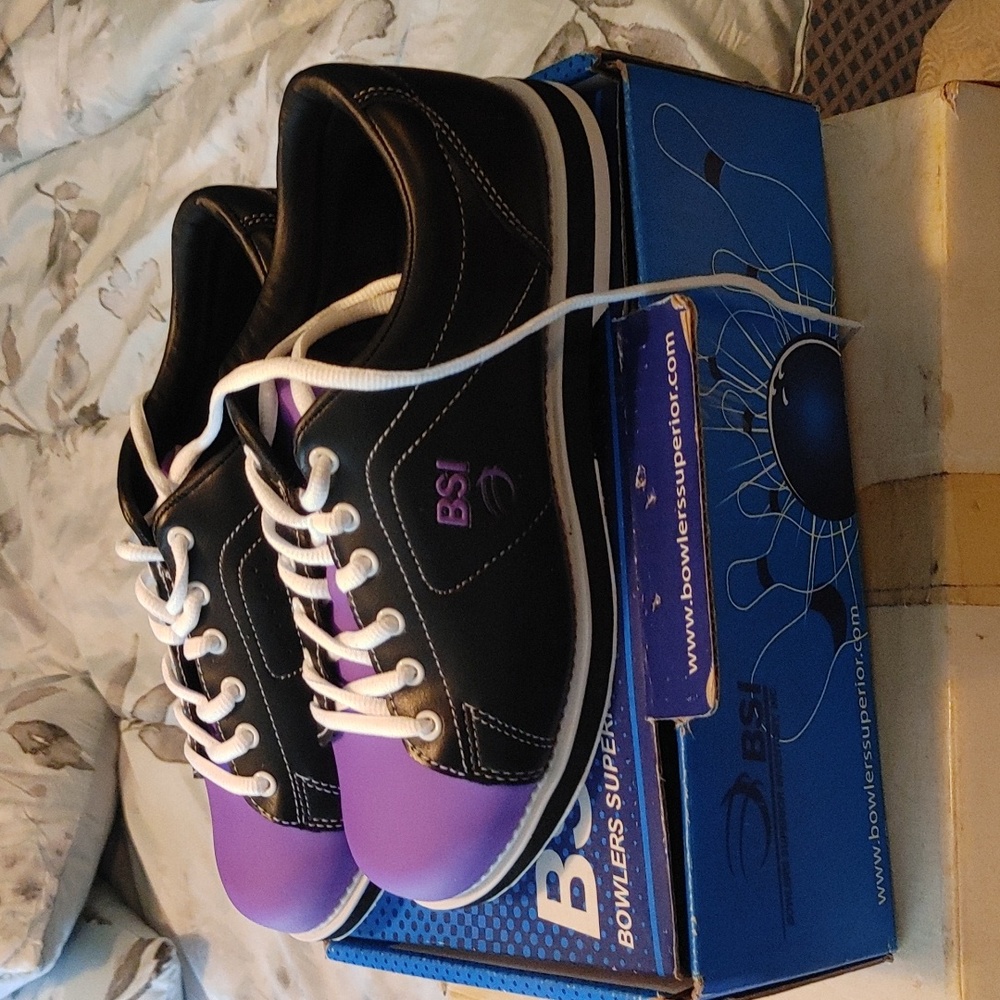 Brand new bowling shoes